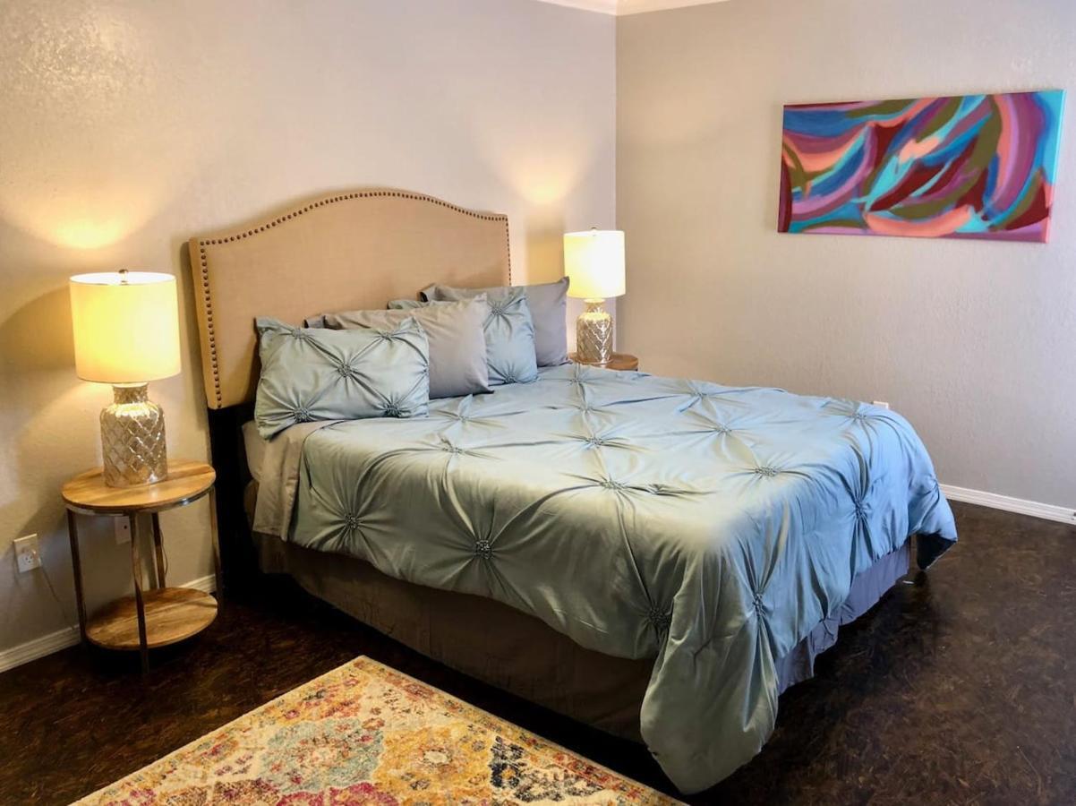 Private Bedroom Suite - Communal House Near Integris โอคลาโฮมาซิตี้ ภายนอก รูปภาพ